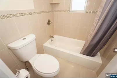 378 S Terhune Avenue, Paramus, NJ 07652 - Photo 13