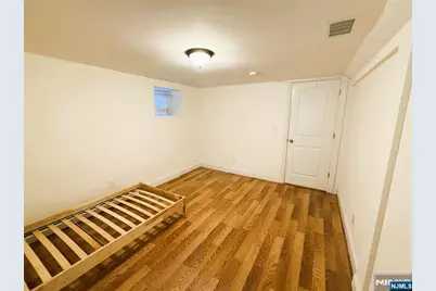 378 S Terhune Avenue, Paramus, NJ 07652 - Photo 21