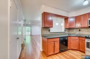 6 Tulip Ct, Edison, NJ 08820 - Photo 13