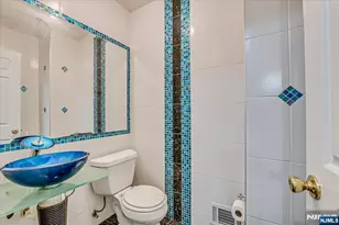 6 Tulip Ct, Edison, NJ 08820 - Photo 25