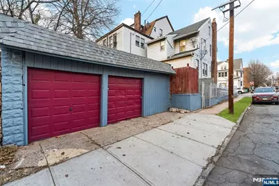 130 Renner Avenue, Newark, NJ 07112 - Photo 23