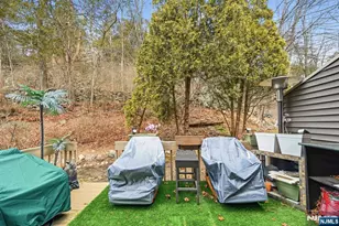 5 Mountain Ridge Rd, Bloomingdale, NJ 07403 - Photo 29