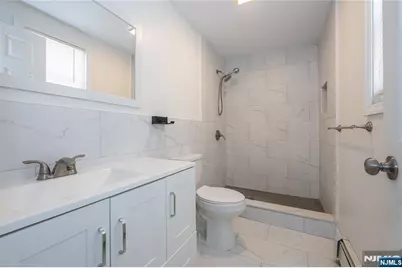 238 Van Avenue, Pompton Lakes, NJ 07442 - Photo 33