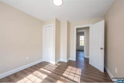 238 Van Avenue, Pompton Lakes, NJ 07442 - Photo 21