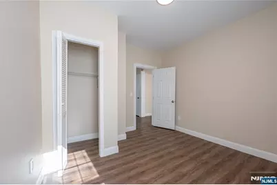 238 Van Avenue, Pompton Lakes, NJ 07442 - Photo 25