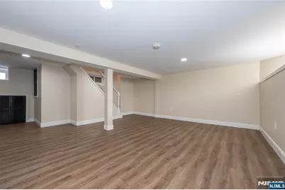 238 Van Avenue, Pompton Lakes, NJ 07442 - Photo 35