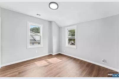 140 Brookside Avenue, Irvington, NJ 07111 - Photo 23