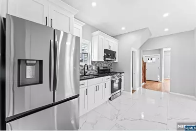 140 Brookside Avenue, Irvington, NJ 07111 - Photo 9