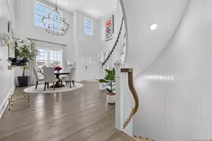 37 Spring Wolf Trl, Franklin Lakes, NJ 07417 - Photo 5