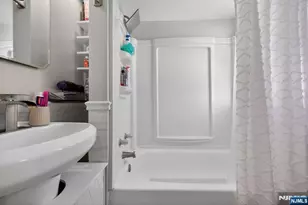 19 Victor St, Lodi, NJ 07644 - Photo 29