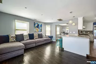 16 Windsor Dr, Park Ridge, NJ 07656 - Photo 5