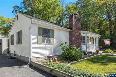 35 Vine Avenue, West Milford, NJ 07480 - Photo 27