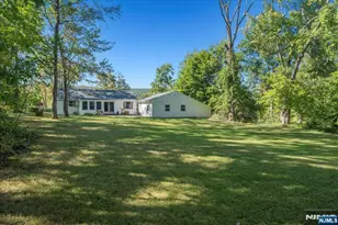 35 Vine Ave, West Milford, NJ 07480 - Photo 31