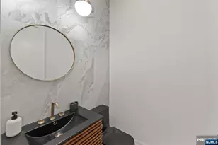 580 Nordhoff Dr, Leonia, NJ 07605 - Photo 25