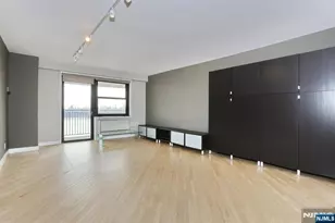 7855 Blvd E 11E, North Bergen, NJ 07047 - Photo 9