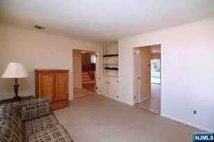 45 Merritt Dr, Oradell, NJ 07649 - Photo 5