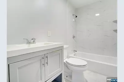 160 11th Street, Newark, NJ 07107 - Photo 5