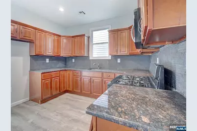 160 11th Street, Newark, NJ 07107 - Photo 13
