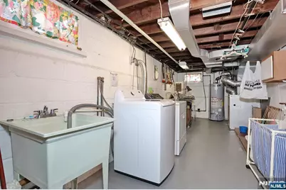 7 Overlook Drive, Dumont, NJ 07628 - Photo 33