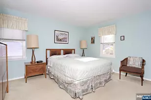 7 Overlook Dr, Dumont, NJ 07628 - Photo 17