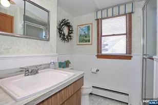 7 Overlook Dr, Dumont, NJ 07628 - Photo 27