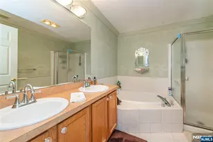 404 Manchester Dr, Nutley, NJ 07110 - Photo 9