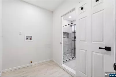 35-37 Montclair Avenue, Clifton, NJ 07011 - Photo 9