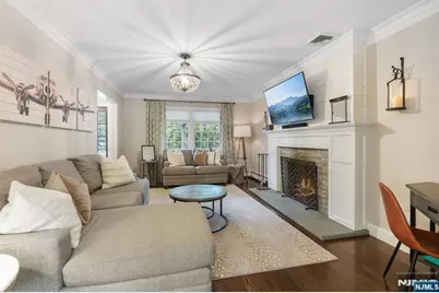 1015 High Mountain Road, Franklin Lakes, NJ 07417 - Photo 13
