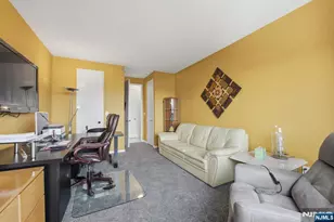 100 Carlyle Dr 6M-N, Cliffside Park, NJ 07010 - Photo 17