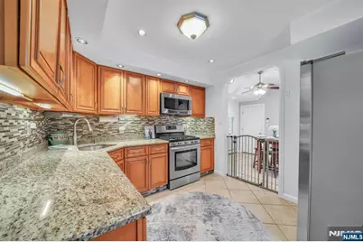 22 Woodlot Road, Wayne, NJ 07470 - Photo 13