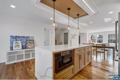 131 Palsa Avenue, Elmwood Park, NJ 07407 - Photo 9