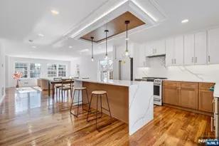 131 Palsa Ave, Elmwood Park, NJ 07407 - Photo 7