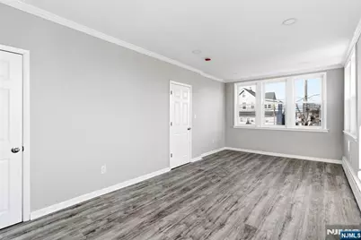 242 Midland Avenue, Kearny, NJ 07032 - Photo 17