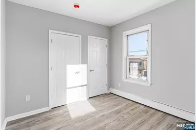 242 Midland Avenue, Kearny, NJ 07032 - Photo 19