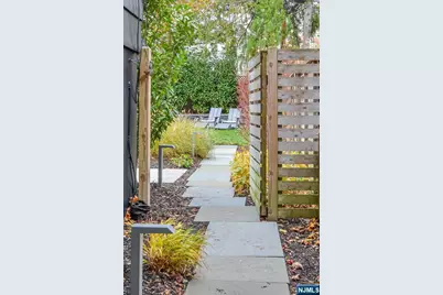 9 Windermere Road, Montclair, NJ 07043 - Photo 29