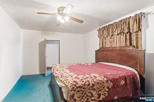 16 Murray Ave, Paterson, NJ 07501 - Photo 13