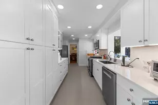 53 Downey Dr, Tenafly, NJ 07670 - Photo 17