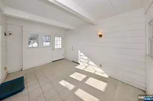 84 Maplewood Ave, Hillsdale, NJ 07642 - Photo 11