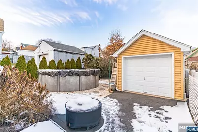 350 Greylock Parkway, Belleville, NJ 07109 - Photo 25