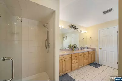 12 Catherine Terrace, Park Ridge, NJ 07656 - Photo 13