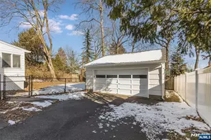 9 Glenfield Rd, Glen Ridge, NJ 07028 - Photo 43