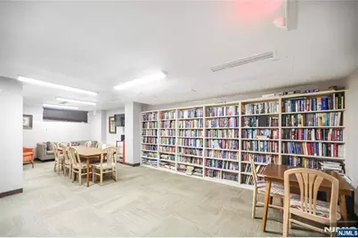2077 Center Avenue 20F #20F, Fort Lee, NJ 07024 - Photo 37