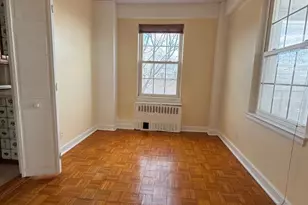 5 Roosevelt Pl 4A, Montclair, NJ 07042 - Photo 5