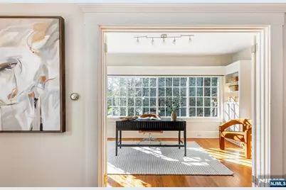 166 Montclair Avenue, Montclair, NJ 07042 - Photo 7