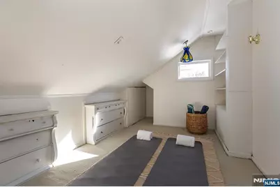 166 Montclair Avenue, Montclair, NJ 07042 - Photo 29