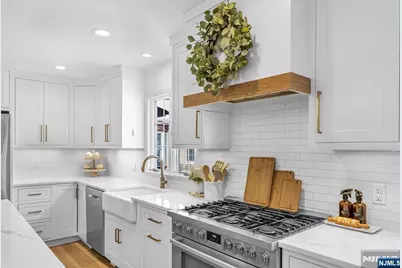 15 Cobbler Lane, Mahwah, NJ 07430 - Photo 15