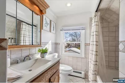 7 Chaplin Court, Clifton, NJ 07012 - Photo 11