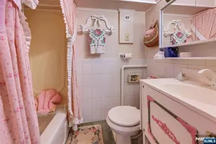 45 Wells Ct, Bloomfield, NJ 07003 - Photo 21