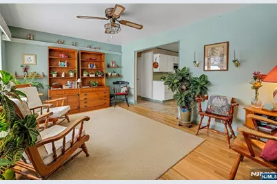 45 Wells Court, Bloomfield, NJ 07003 - Photo 3