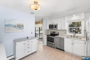 19 Danbury Ln, Jefferson Township, NJ 07849 - Photo 11